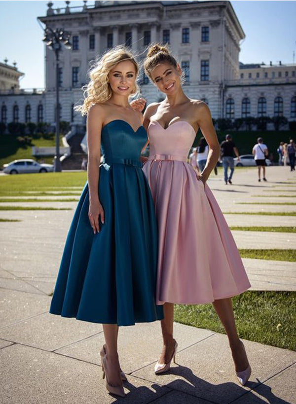 A-Line/Princess Sweetheart Tea-Length Satin Bowknot Cocktail Dresses With Sash